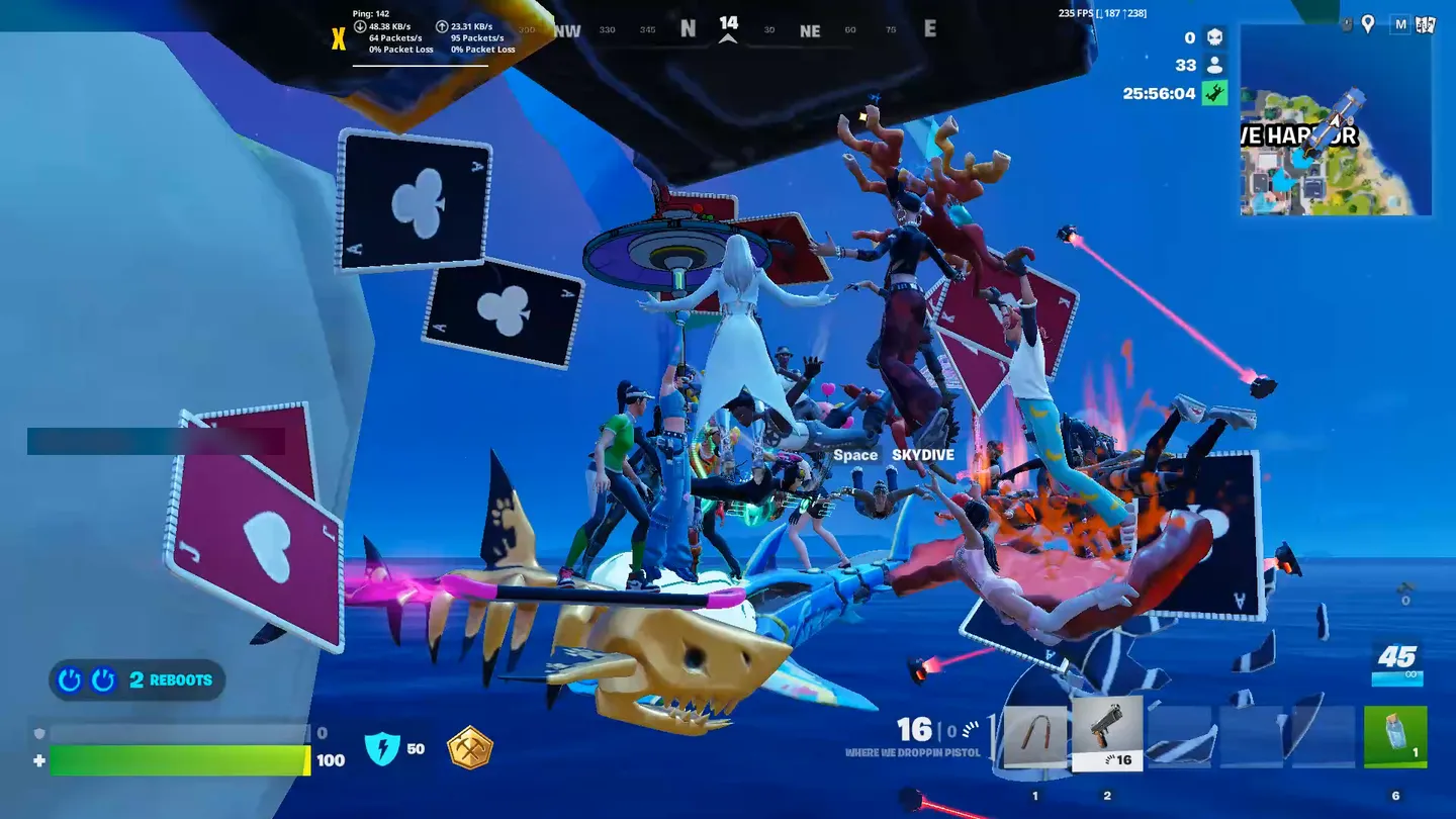 Eine Menge Spieler hängt über dem Wasser fest und gleitet auf der Stelle, der Absprung-Timer zeigt immer noch über 25 Stunden